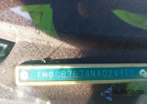 1992 Honda Accord Ex from USA, damaged, VIN 1HGCB7674NA024910